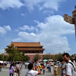 Колонны Хуабяо на площади Тяньаньмэнь